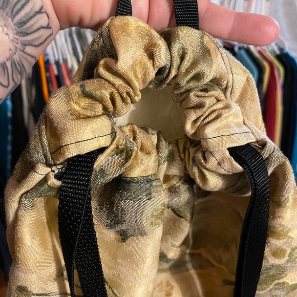 Cinch backpack floral sage and whimsey - Picture 6 of 6